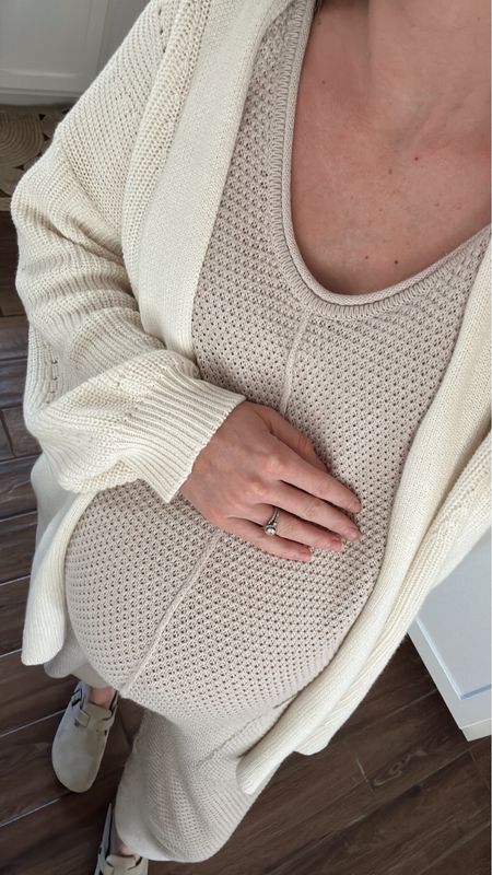 wearing small in cardigan, slightly oversized fit 
wearing xs in jumper, also loved pre-pregnancy but so comfy & bump friendly (exact color is salt) 
Birkenstock bostons 

Early fall outfit
Fall outfit

#LTKbump #LTKSeasonal