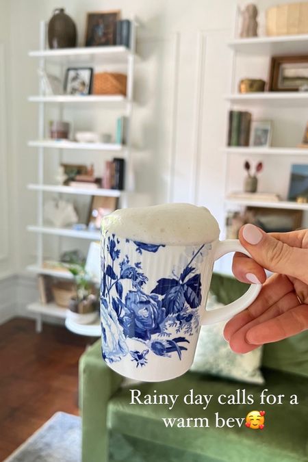 Blue & white floral mug 

#LTKFind #LTKunder100 #LTKunder50