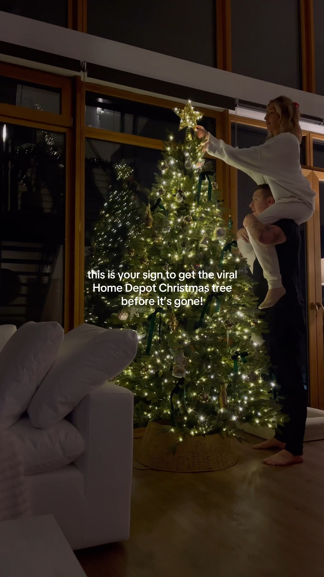 The viral pre lit grand duchess twinkling tree! Mine is the 7.5 ft one 🎄✨

#LTKSeasonal #LTKHome #LTKHoliday