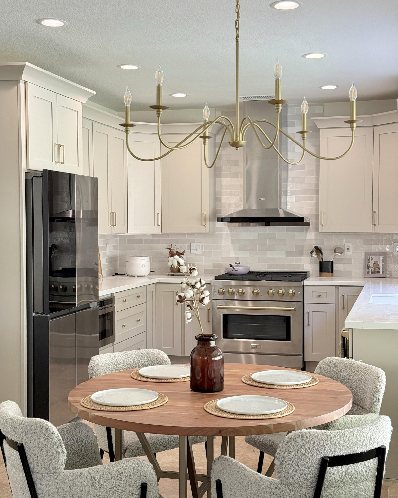 Full kitchen remodel sources🏠

Home feels complete—my dream farmhouse kitchen is finally here after months of planing, 4 weeks of construction and making optimal decisions for all the unexpected issues! So satisfied with the final outcomes✨