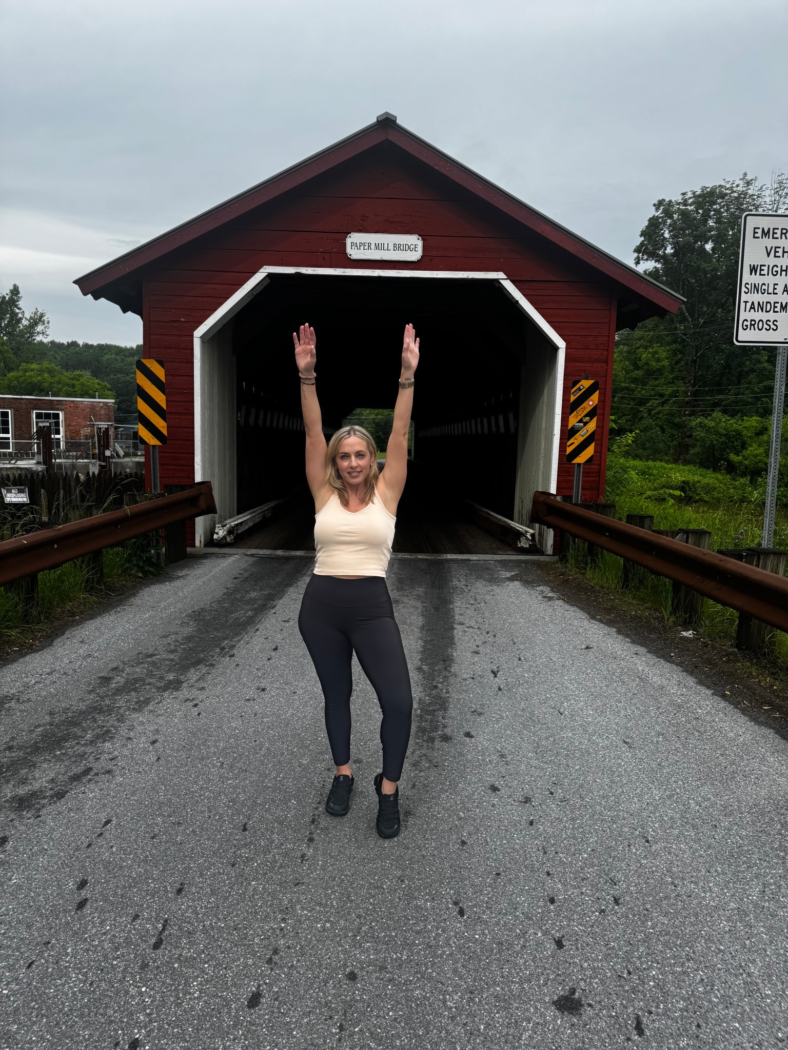 Casual outfit. Aviator nation. Lululemon align leggings. On cloud sneakers 



#LTKMidsize #LTKFindsUnder50 #LTKSeasonal