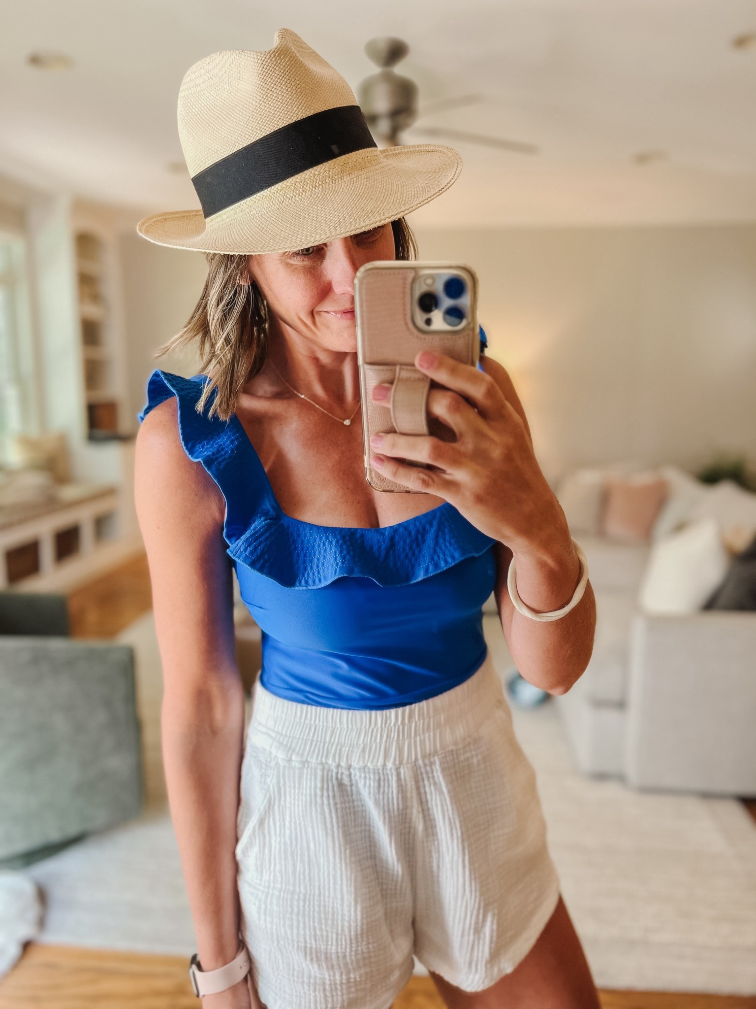 Swimsuit runs TTS for swim (which I size up in). I’m in the 4. 