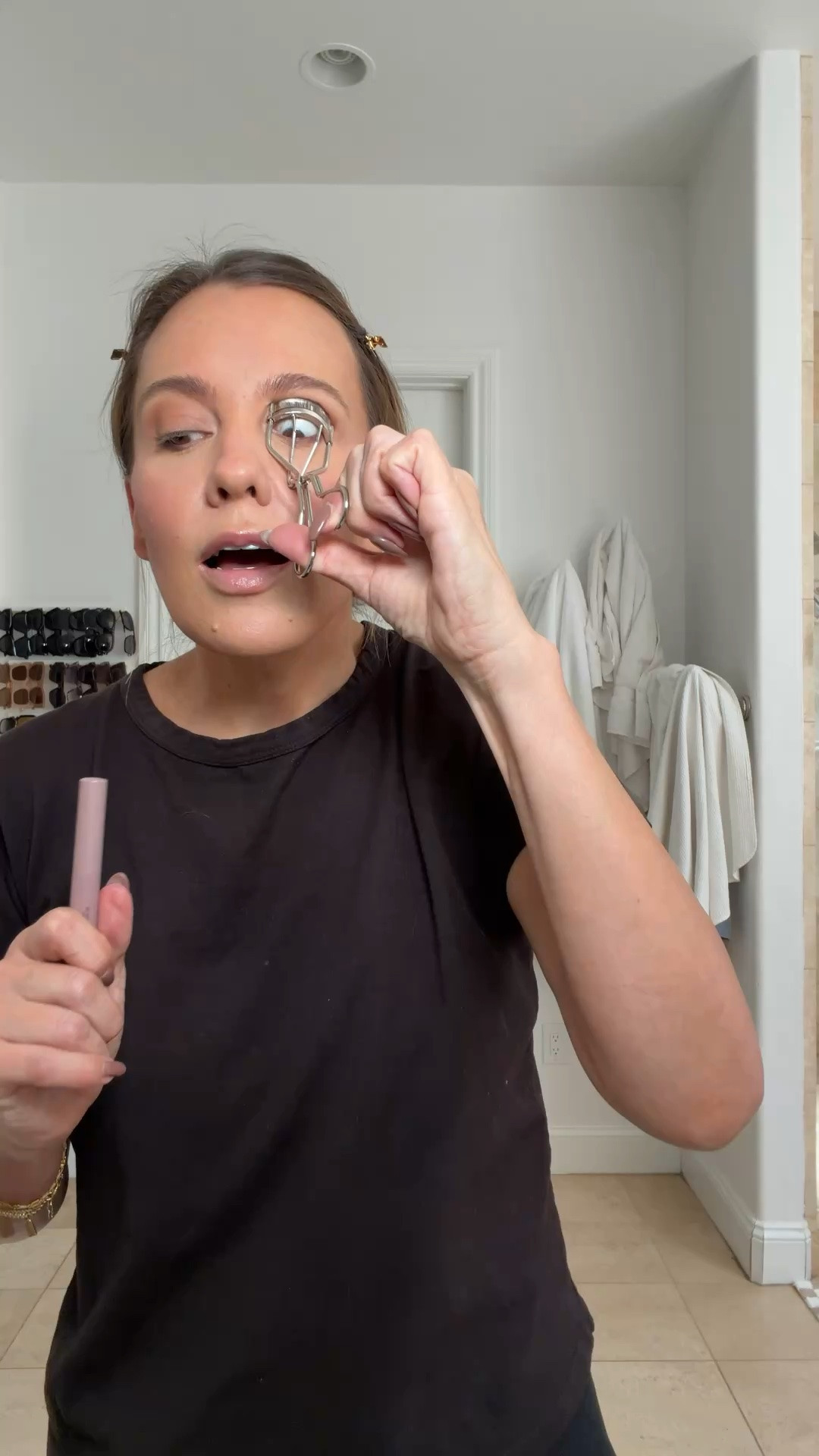 I always love trying new makeup products and all of these are so good! 

Dior Velvet Veil Primer

Westman Atelier Foundation - shades T1 and M4

One size color corrector stain sticks - shades baby pink and ultra pink 

YSL blushes - shades 23 and 44
 Marc Jacobs concealer - shade 210O 

Nars blush - shade love deep

Dolce&Gabbana blush - shade blissful mauve

One size setting spray - powder melt 

Rare beauty eyebrow gel - shade cool brown 

Hung Vanngo eye palette - shade timeless taupe 

Chanel eyeshadow liner - shade 04

KJH Mascara - shade black 

KJH lip crayon - shade enigma 

Gucci lipstick - shade elsa hazel 

M.ph lip gloss - shade pretty please

One size setting spray - Cocoa glow

Beauty, makeup, makeup routine, beauty must haves, mature makeup, makeup finds, new makeup

#LTKBeauty
