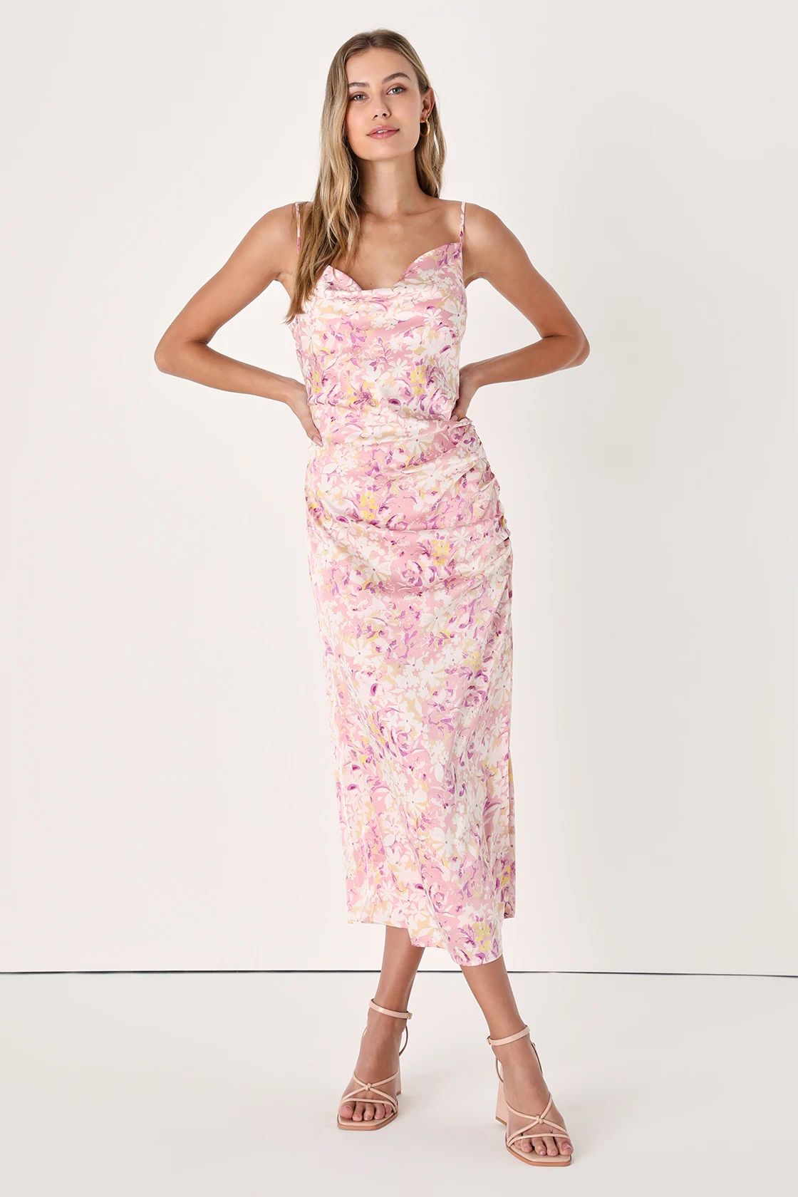 Truest Romance Pink Floral Print Sleeveless Ruched Midi Dress | Lulus (US)