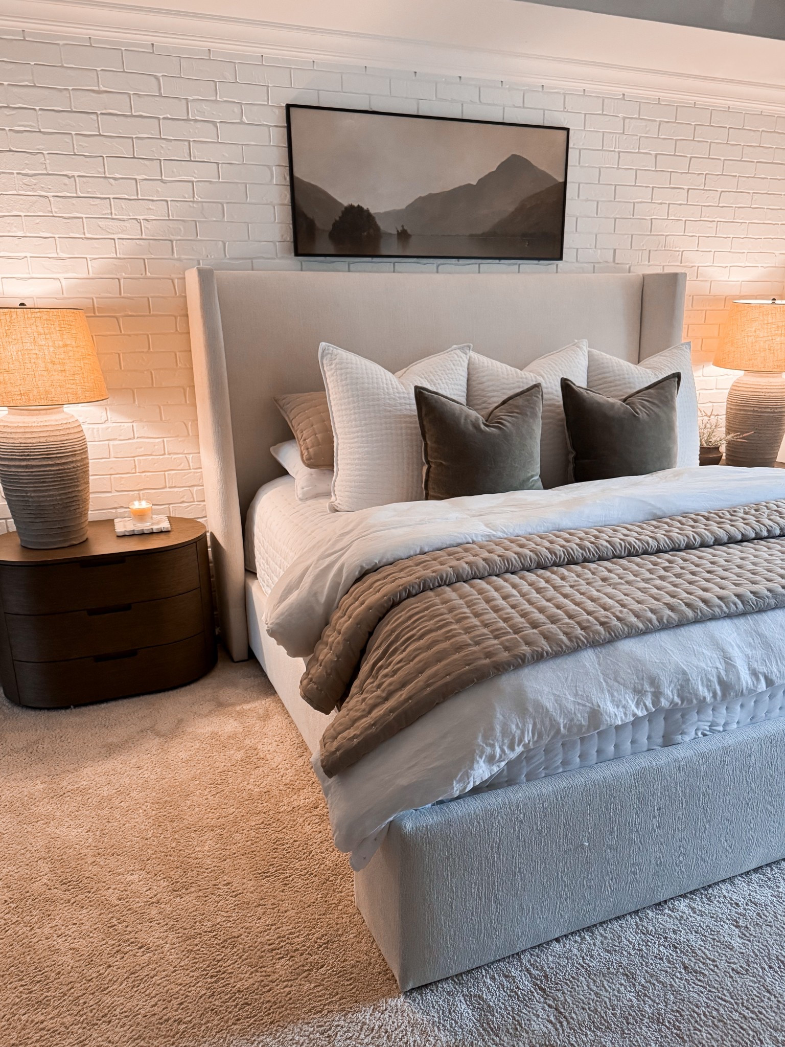 Linked everything in our bedroom
I could here! My new light weight quilts are perfect for the warmer months ahead for an effortlessly layer look for Spring & under $50! Our bed is on mega sale for the Arhaus bedroom event too! 

Nightstands are from RH. 

#LTKStyleTip #LTKHome