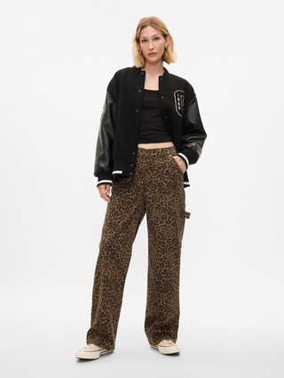 Mid Rise '90s Loose Cheetah Cargo Jeans | Gap (CA)
