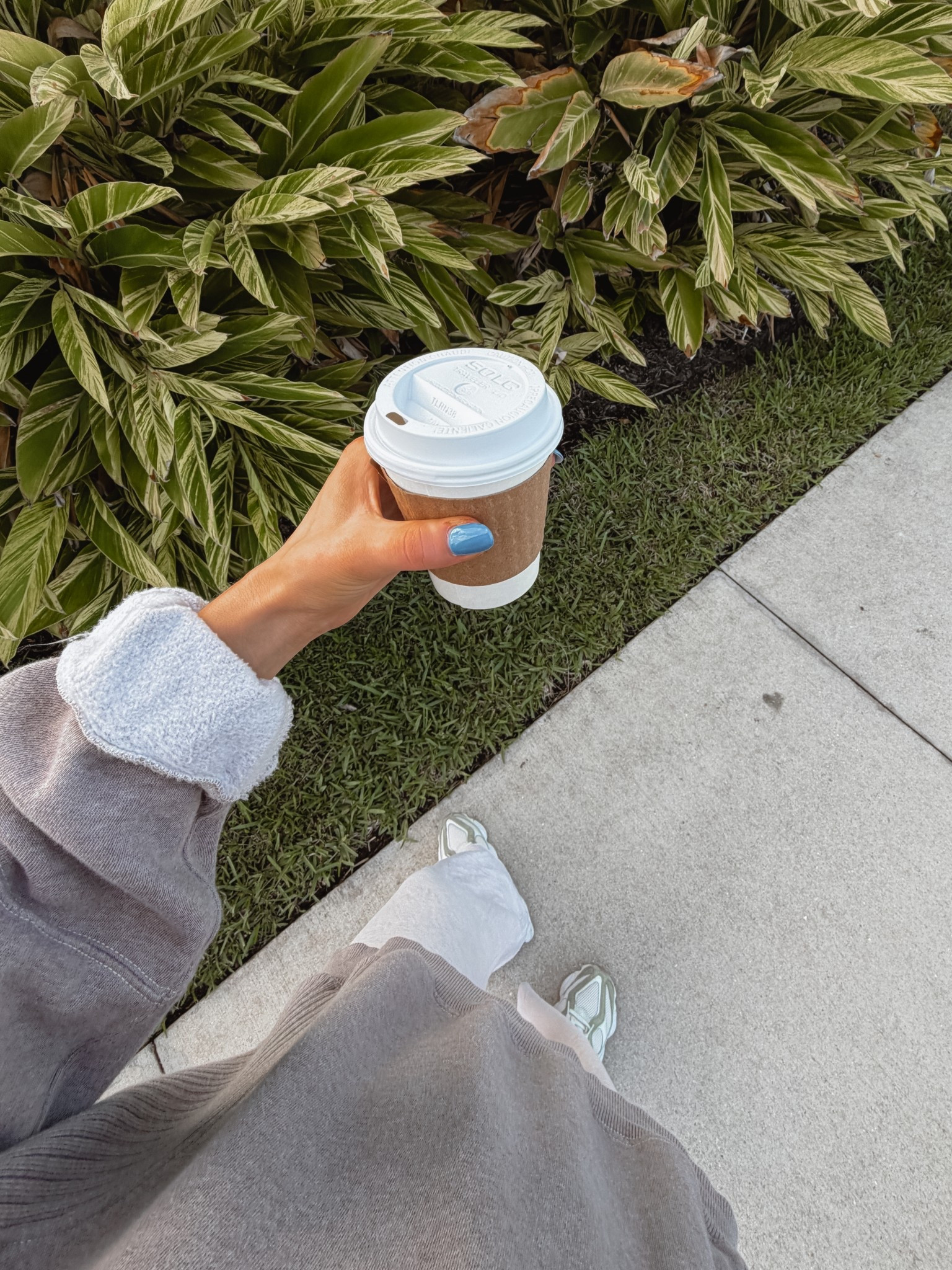 The comfiest sweats 💘 wearing size XS!!

#LTKActive #LTKSeasonal #LTKootd