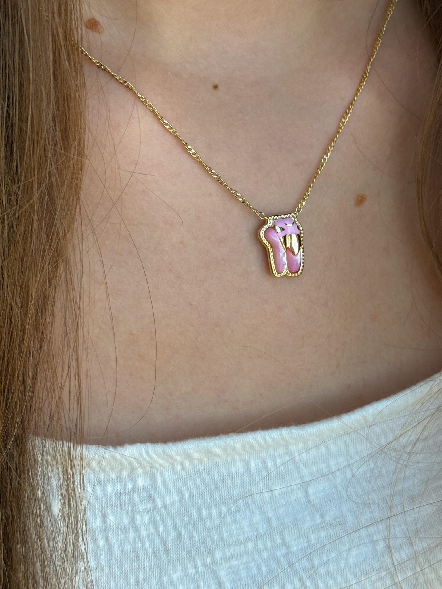 Kendra Scott dance necklace 