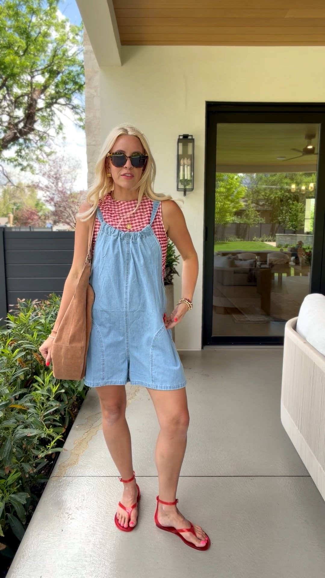 This romper is so nice because it’s adjustable! Size M

#LTKgrwm #LTKootd #LTKmomlife