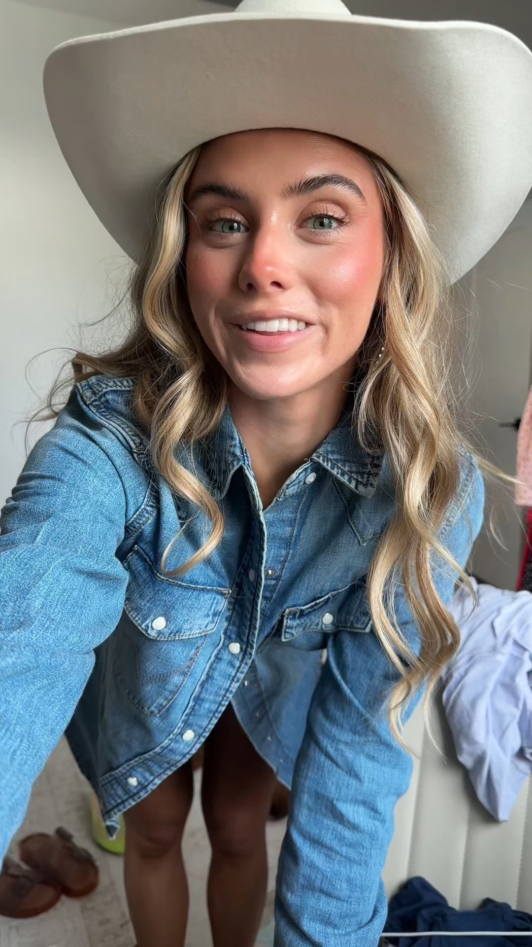 finding a cowboy hat that fits well is so difficult let alone ordering one online so I got this @Wrangler  one to show yall it’s so good I love the fit and stiff structure but the “diamond” rhinestone details are the perfect touch 

#cowboyhats #cowboyhat #cowgirlhats #wranglerhat #countryconcertoutfit

#LTKootd #LTKSeasonal #LTKdayinmylife