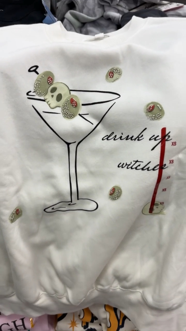 “Drink up, witches!”🍸👻 This Halloween sweatshirt is too cute! Perfect for all the spooky season festivities!

#LTKootd #LTKSeasonal #LTKSaleAlert