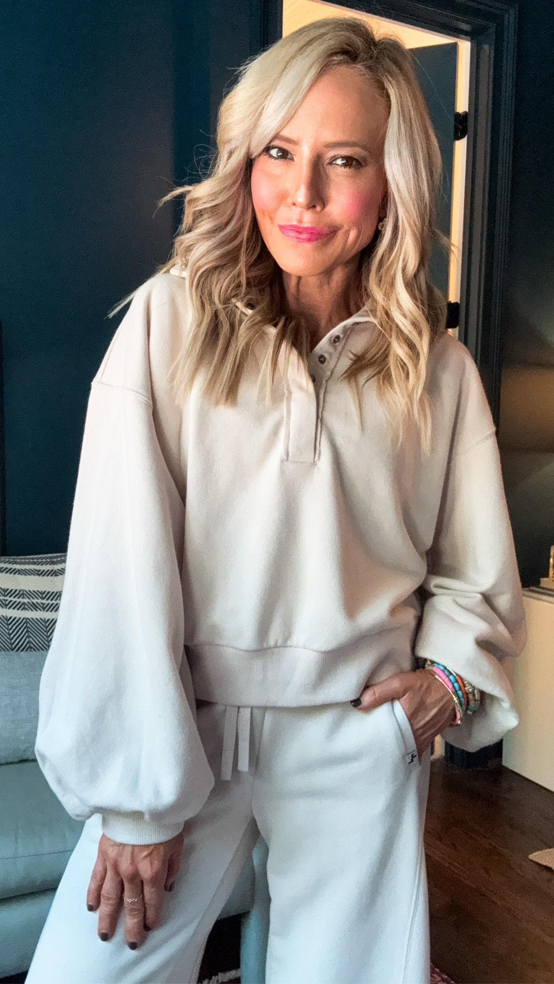 Target Thursday on a Friday!! ushering in the weekend with wearable wonders that make everyday comfy and cute! wearing XS in each item •


#LTKStyleTip #LTKFindsUnder50 #LTKSeasonal