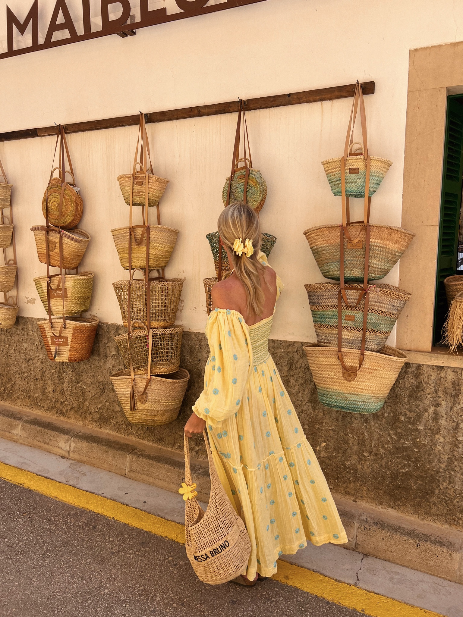 Like butter 

#LTKstyletip #LTKeurope