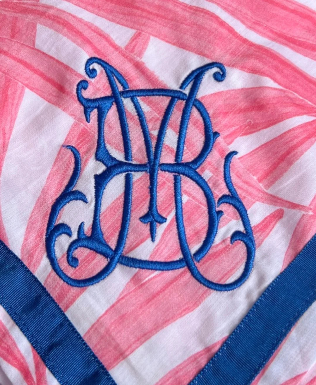 Pink and White Palm Monogram Napkins - Etsy | Etsy (US)