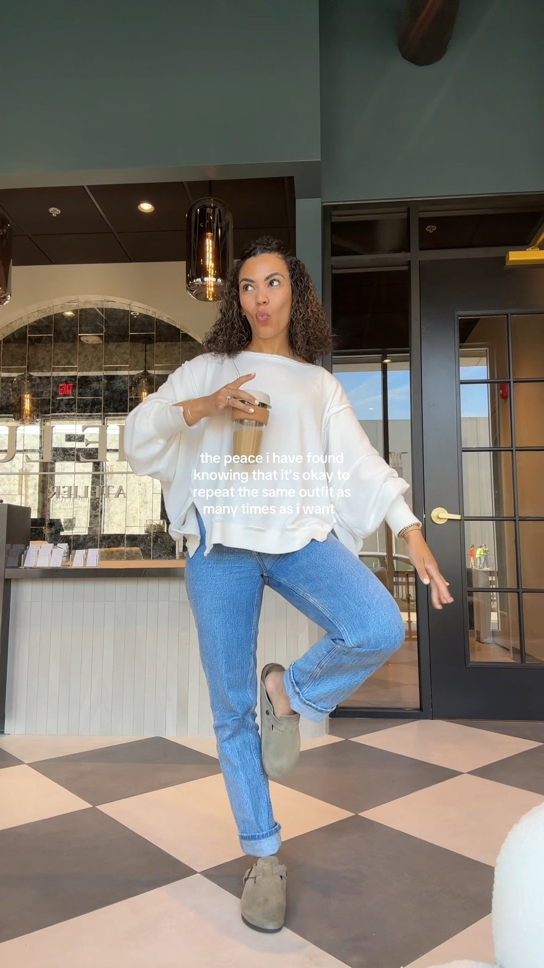 easy work outfit 