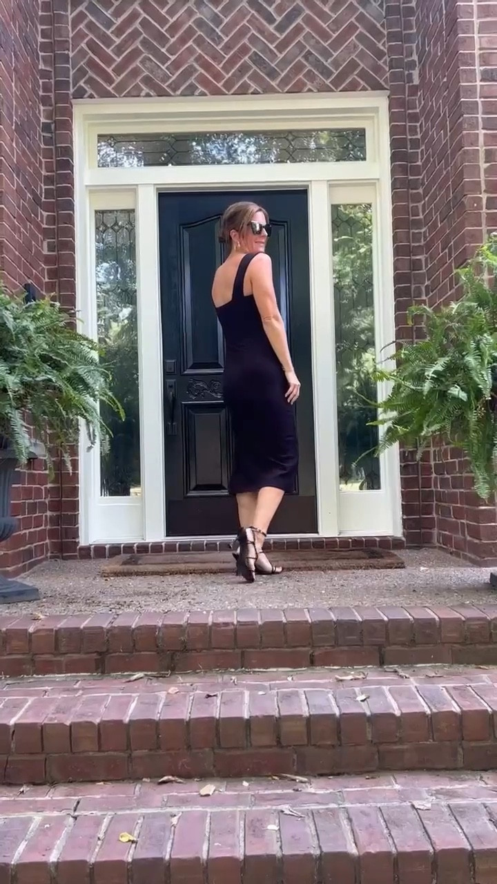 The best black dress 🖤🖤

#LTKSeasonal #LTKover40 #LTKstyletip