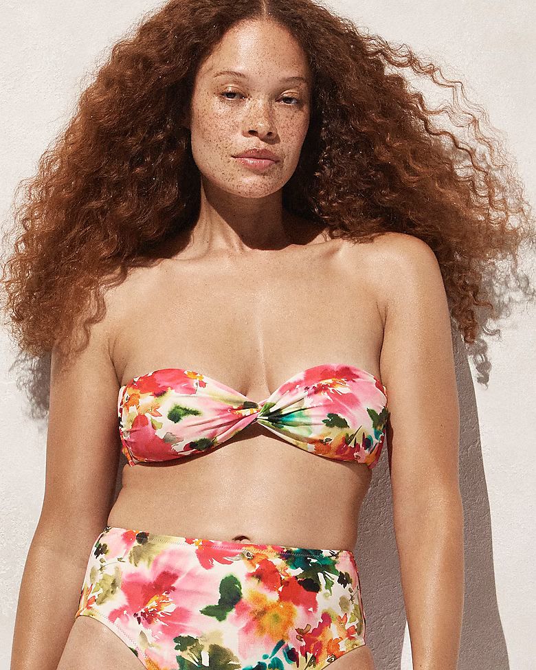 Twist-front bikini top in floral | J.Crew US