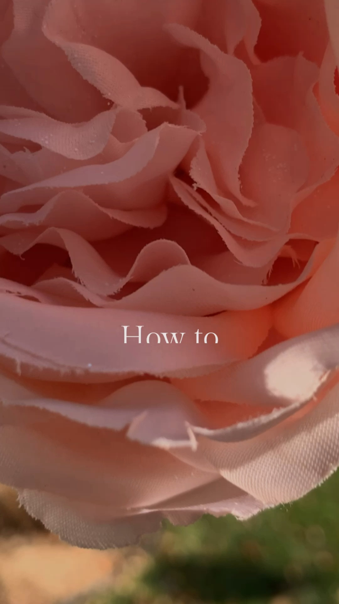 Add a beautiful snow covered look to your faux florals! They’ll be perfect for Christmas decorating and all winter long! 

I used Santa’s Snow Blower product on faux cabbage roses. Then paired the roses with Mercury glass trees & ornaments  to create an elegant Christmas centerpiece! ✨✨

If you have any questions, find me on insta @rouseinthe_house 🌸🌸#LTKHoliday 

#LTKSeasonal #LTKhome