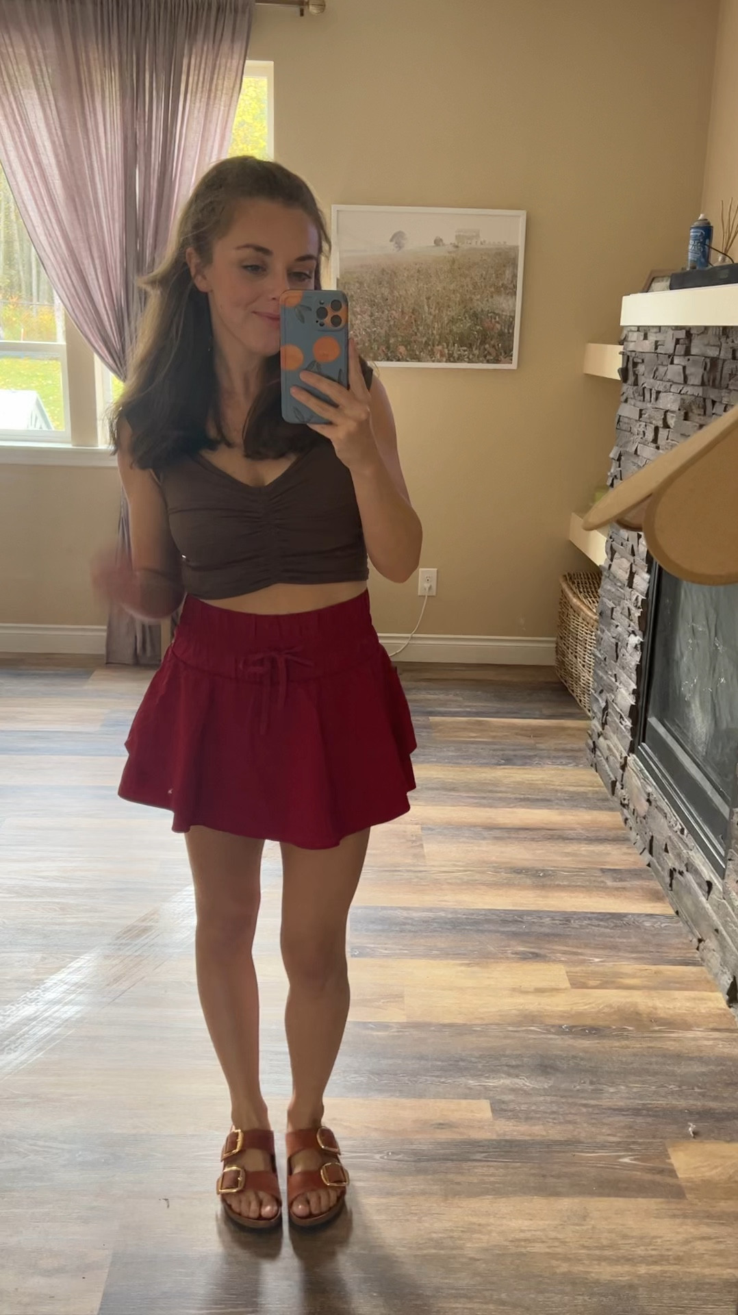 Cute athletic outfit that still looks feminine and I love the autumnal tones 

#LTKVideo #LTKFindsUnder50 #LTKActive