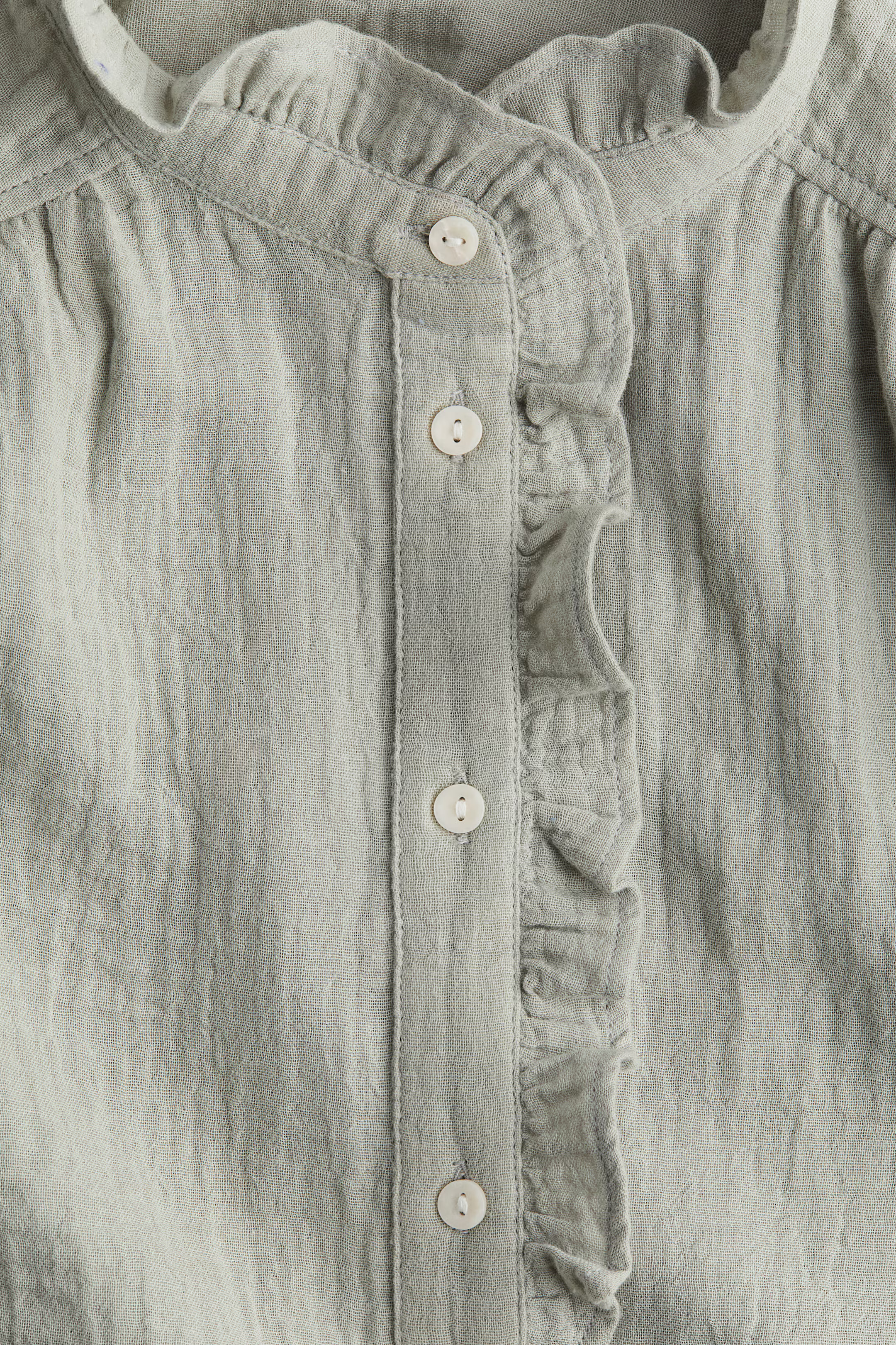 Flutter-sleeved muslin blouse | H&M (UK, MY, IN, SG, PH, TW, HK)