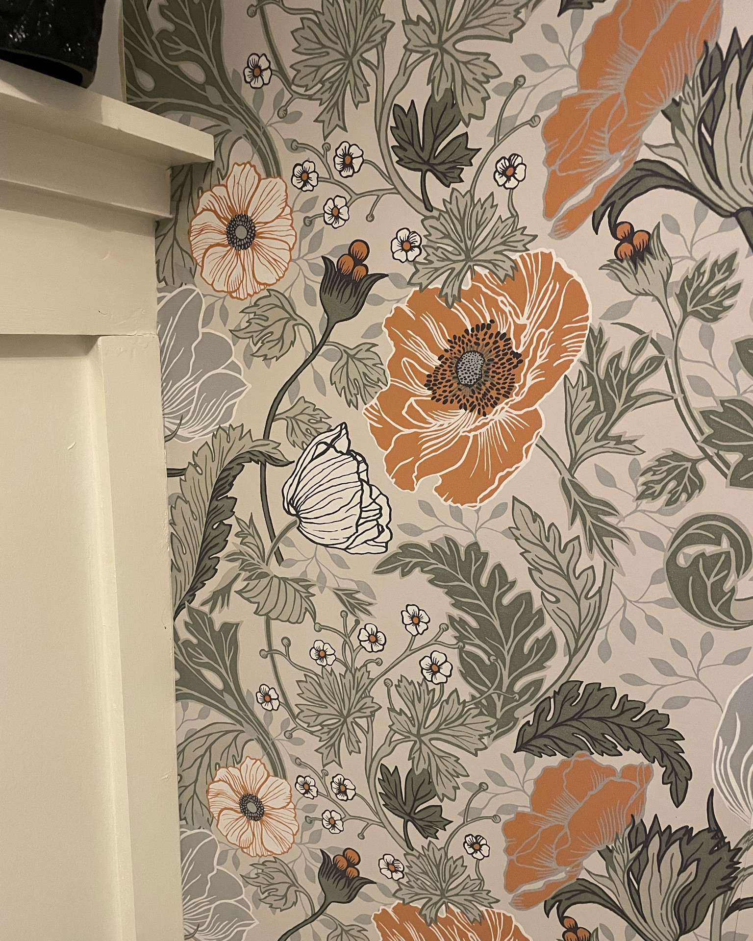 Laundry Room Wallpaper 

#LTKhome #LTKFind #LTKfamily