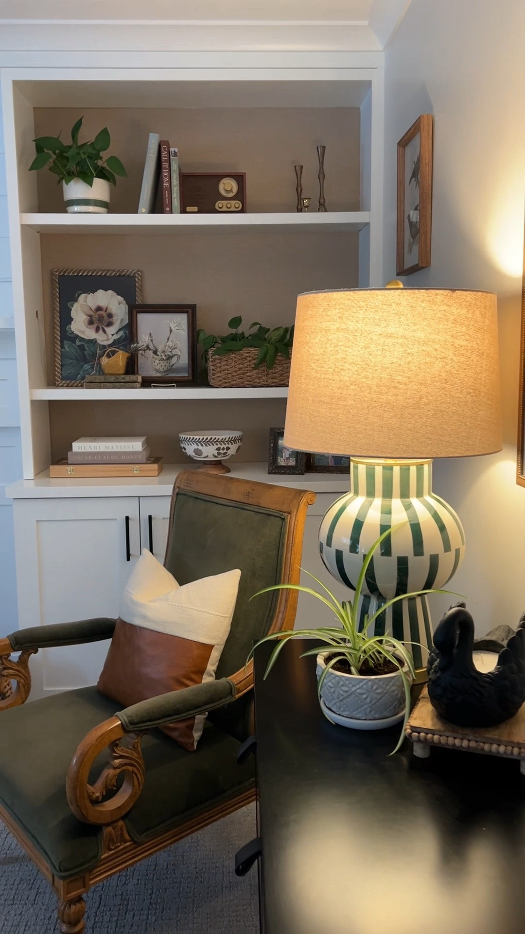 5 Home Essentials from Amazon Part 4. Automatic Lamp Timers!  This makes life so easy if you prefer the soft light of a lamp over lighting overhead.

#LTKHome #LTKdayinmylife #LTKmorningroutine