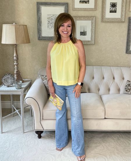 Are you a fan of yellow? It’s one of my favorite colors to wear in summer! Her’s a quick outfit I put together with one of my new favorite tops! 

#LTKStyleTip #LTKSeasonal #LTKOver40