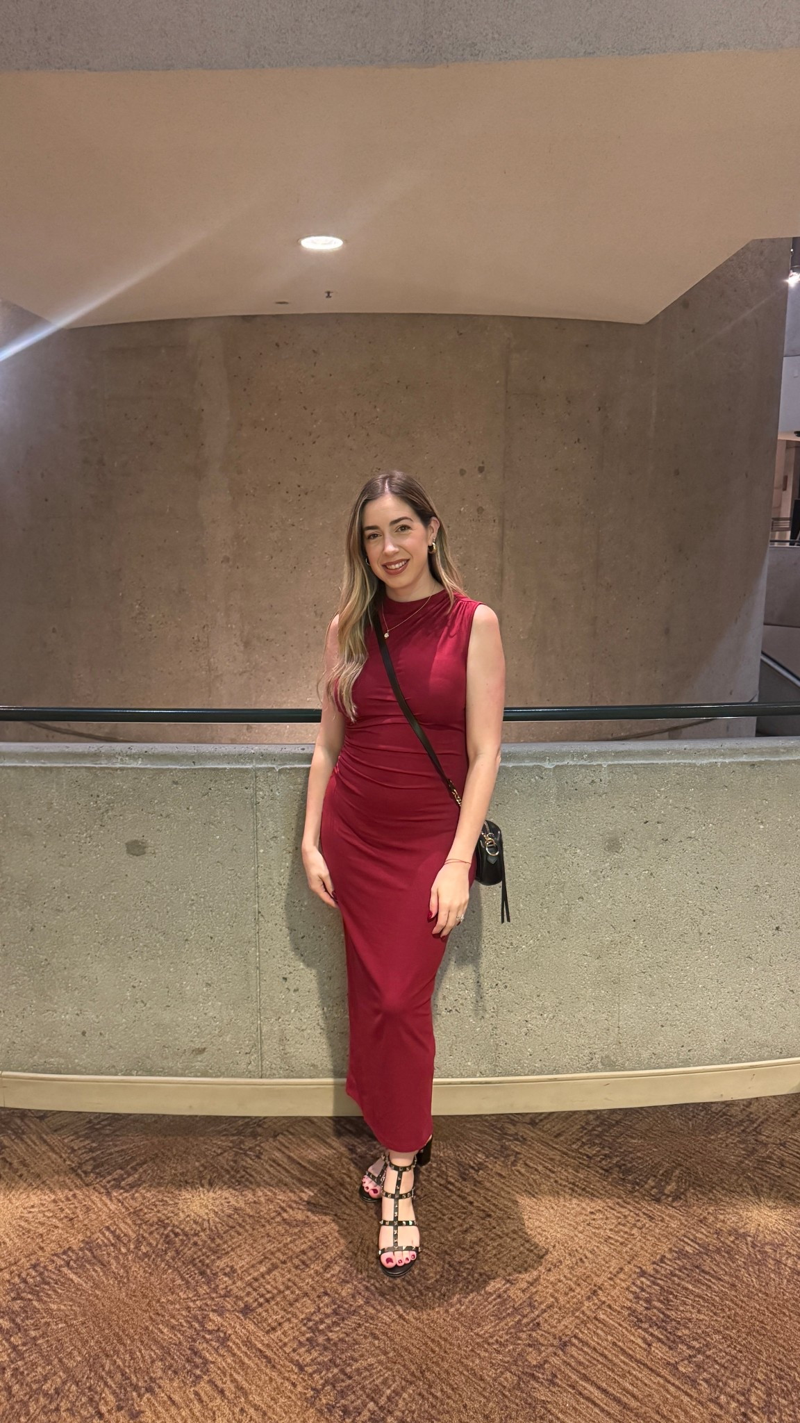 I love finding a dress that makes you want to outfit repeat. So when you see me wearing the same dress I wore for my husband’s holiday party for Christmas Eve…no you didn’t. It’s my first time wearing it. 😂❤️🥰

#LTKHoliday #LTKootd #LTKFindsUnder50