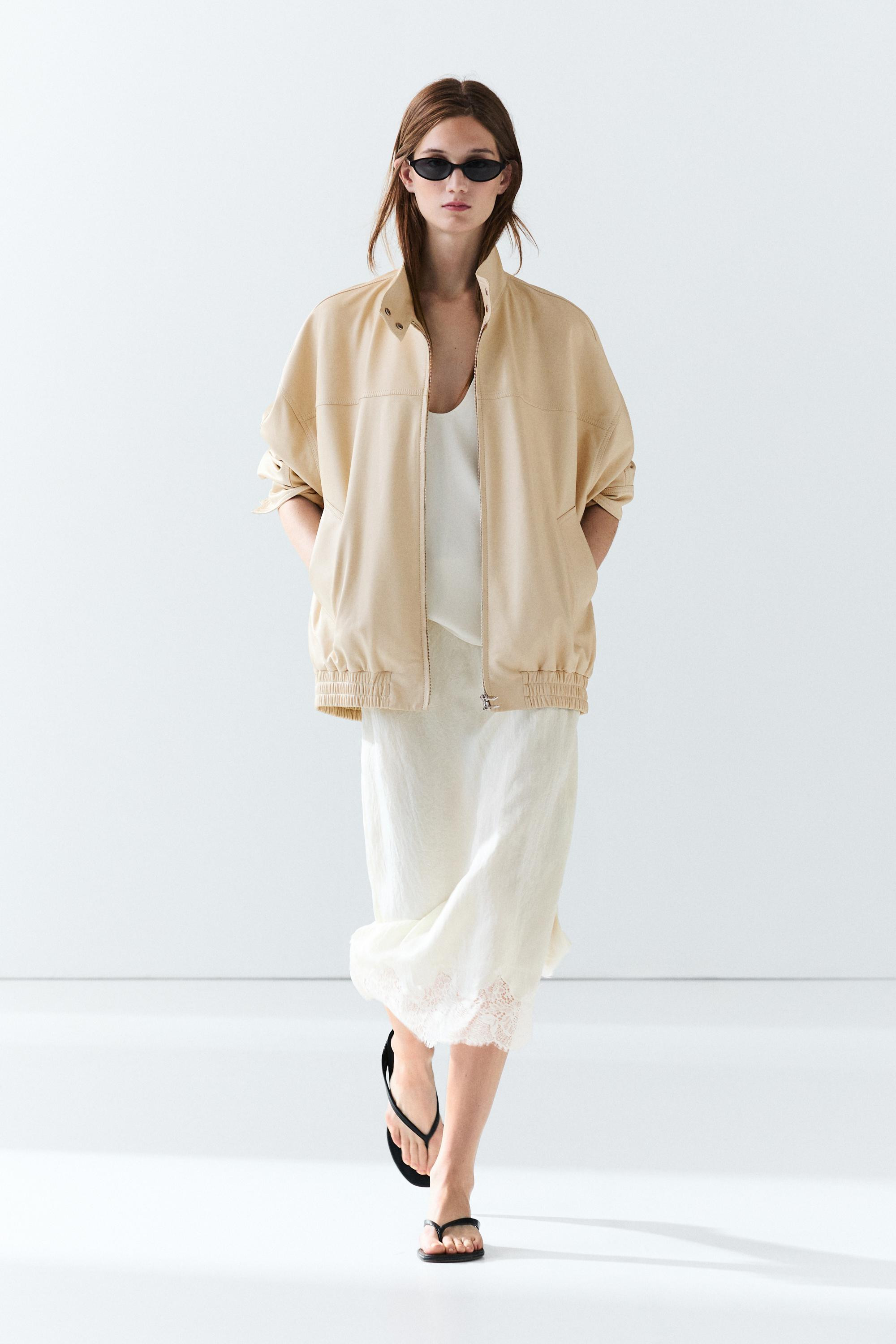 Casaco de pele com bainha el\u00e1stica | Massimo Dutti PT