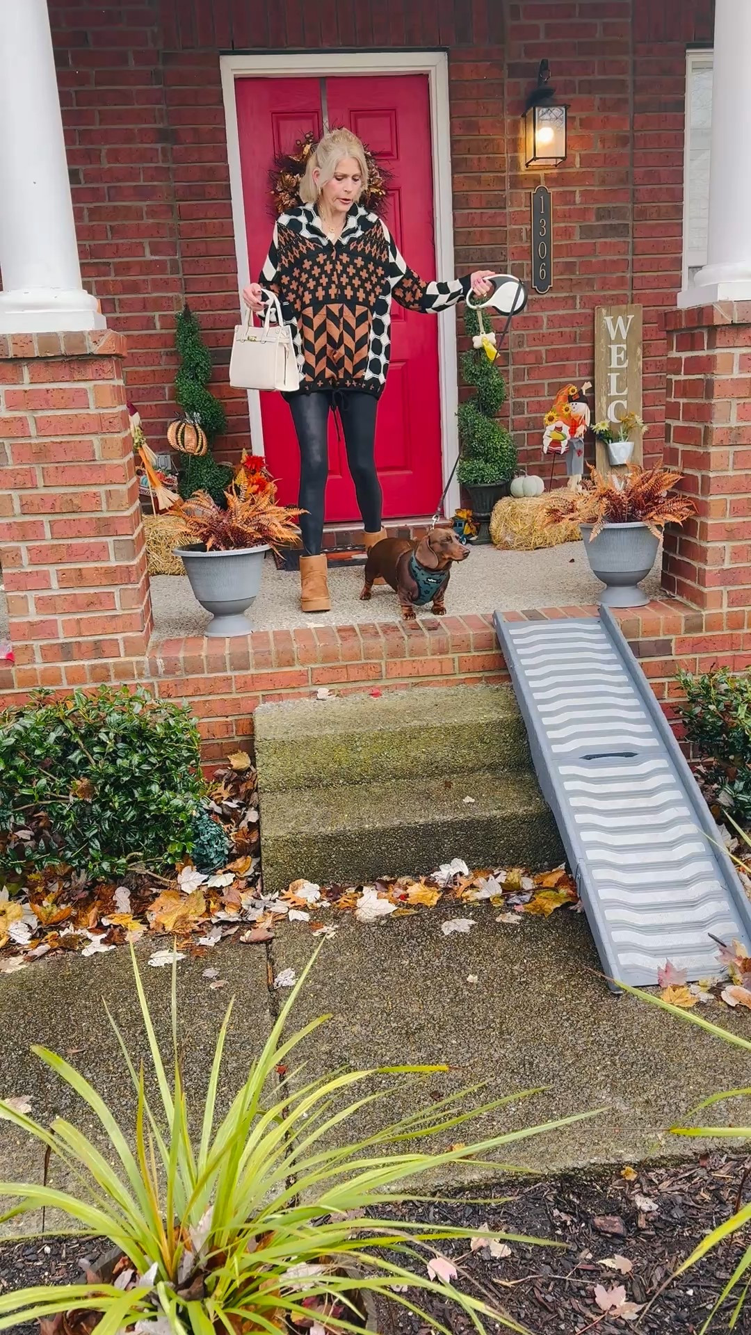 Perfect Fall OOTD with everything on sale. Spanx leggings are at a great price 

#LTKCyberWeek #LTKootd #LTKSeasonal