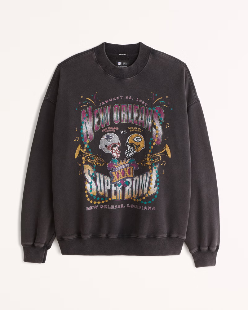 Vintage Super Bowl Graphic Crew Sweatshirt | Abercrombie & Fitch (US)