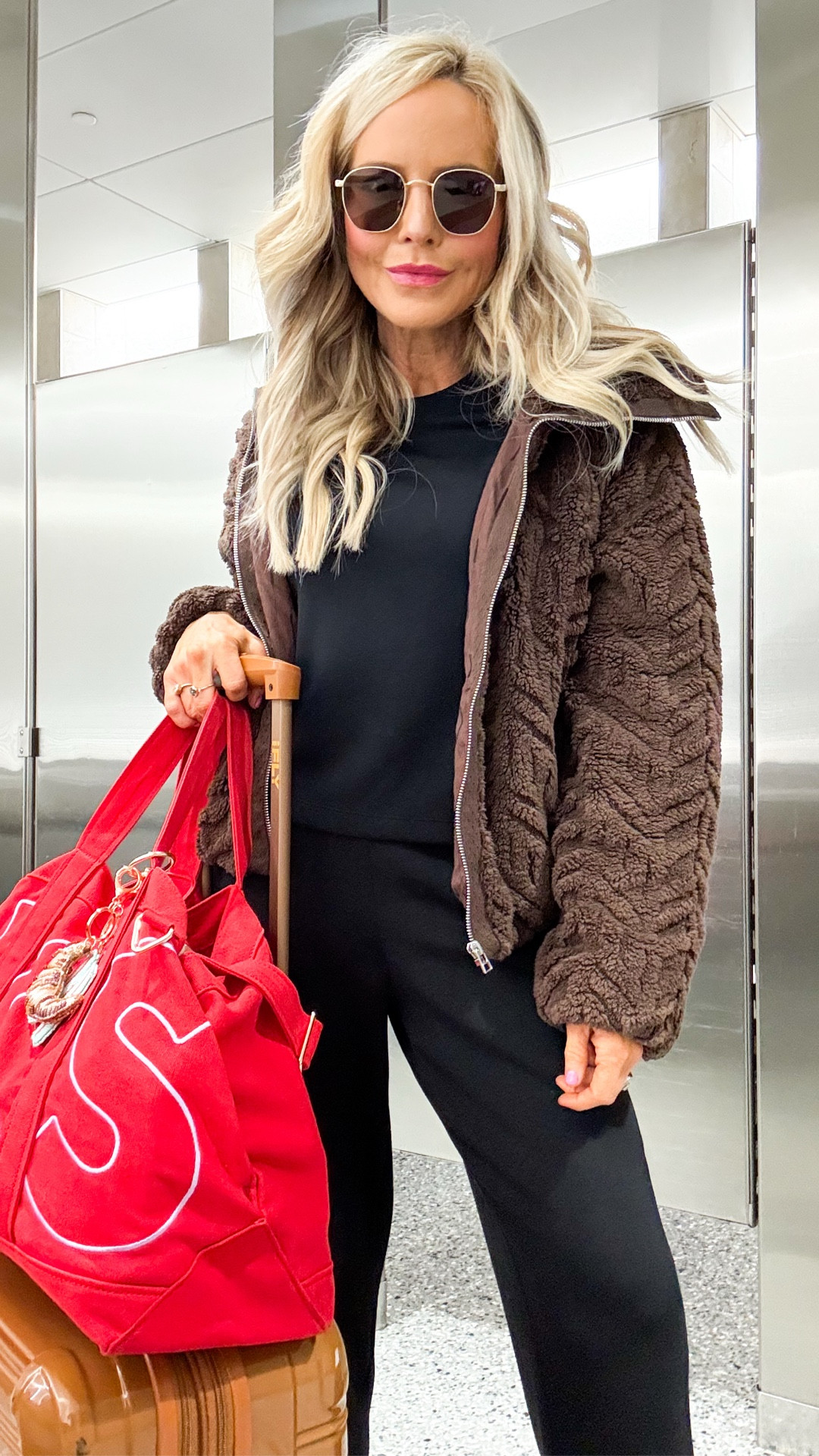 today’s travel ensemble (small in top, XS in jacket, XS in pants) • 

#LTKdayinmylife #LTKootd #LTKTravel