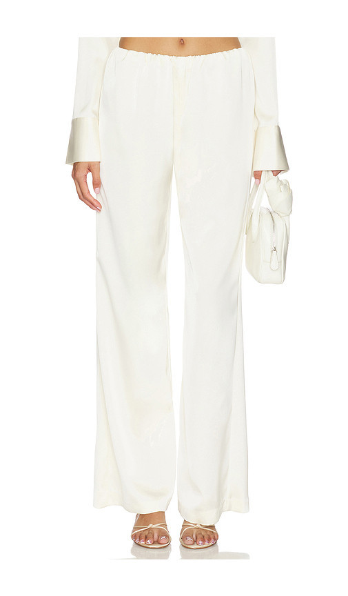 Lovers and Friends Alette Satin Pants in Ivory. Taglia S. Also in M, XS. | Revolve Clothing (Global)