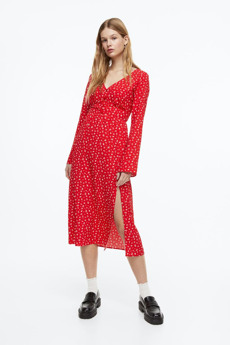 Button-front crêpe dress | H&M (UK, MY, IN, SG, PH, TW, HK)