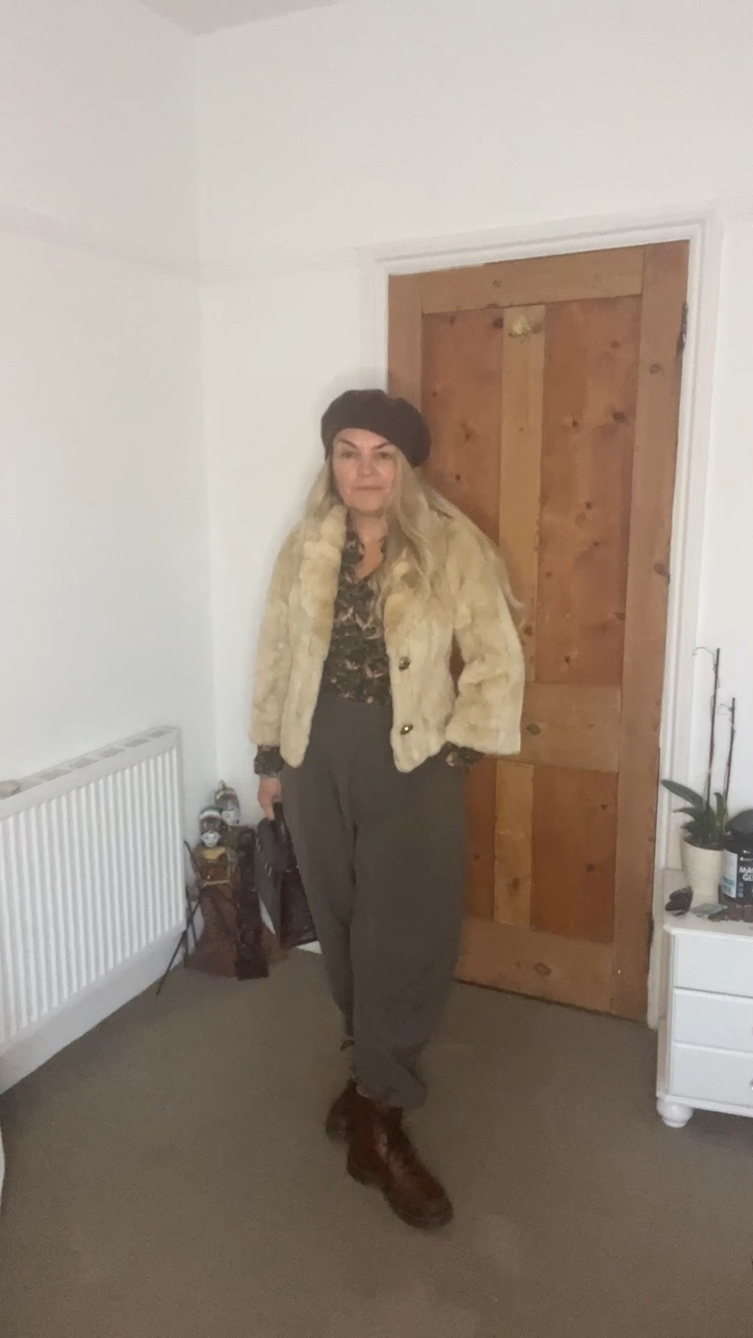 Trend No1 for winter faux fur

#LTKdayinmylife #LTKSeasonal #LTKOver40