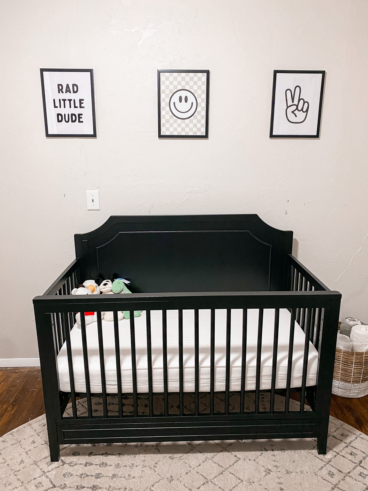 Neutral Nursery 🫶🏼🖤✨

Newton mattress/ Delta Children’s Crib/ Etsy artwork/ Amazonn

#LTKHome #LTKFamily #LTKBaby