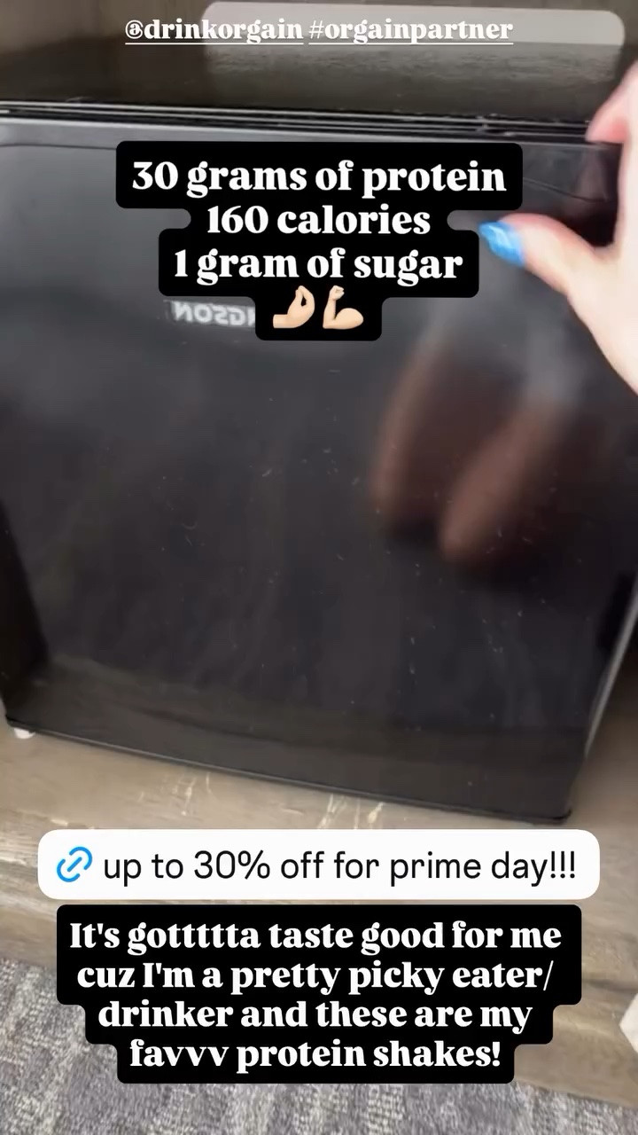 @drinkorgain #orgainpartner  30 grams of protein
160 calories
1 gram of sugar
🤌🏻💪🏻 It's gottttta taste good for me cuz I'm a pretty picky eater/ drinker and these are my favvv protein shakes!