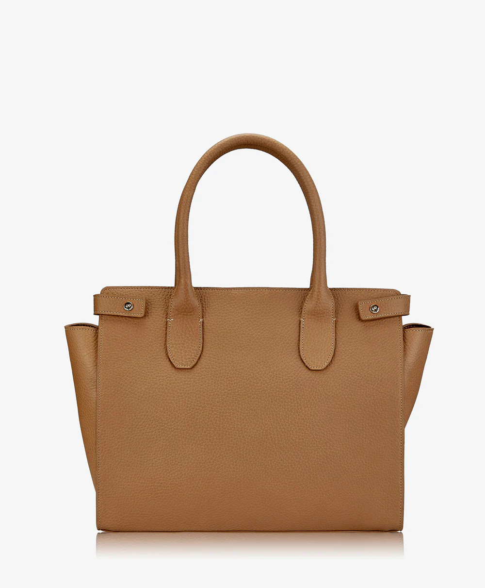 Reese Satchel | GiGi New York / Graphic Image