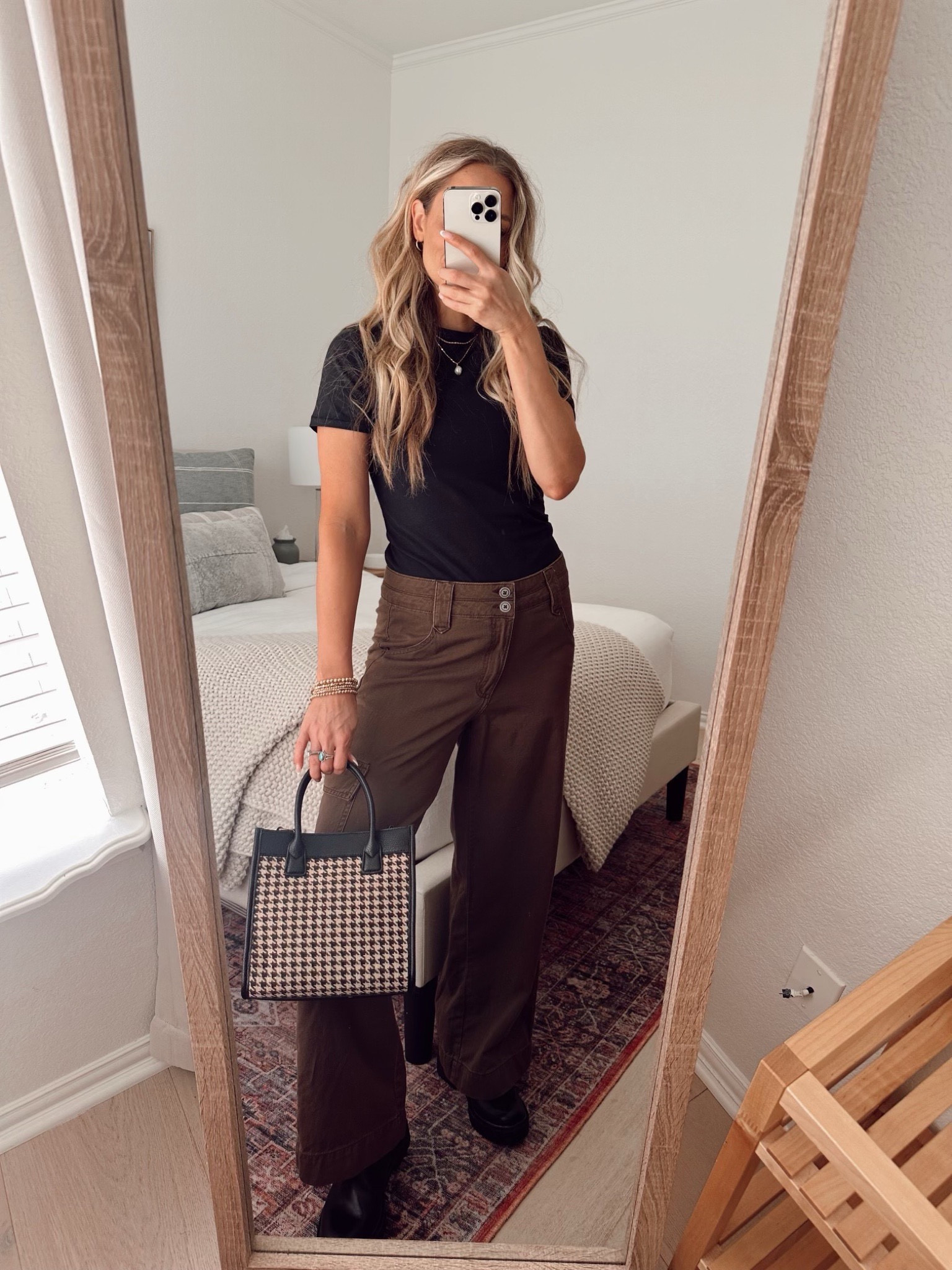 SHIRT:
size : s / tts 

CARGOS: size: 4 / my tts / run a tad oversized

#LTKfindsunder50 #LTKSeasonal #LTKstyletip