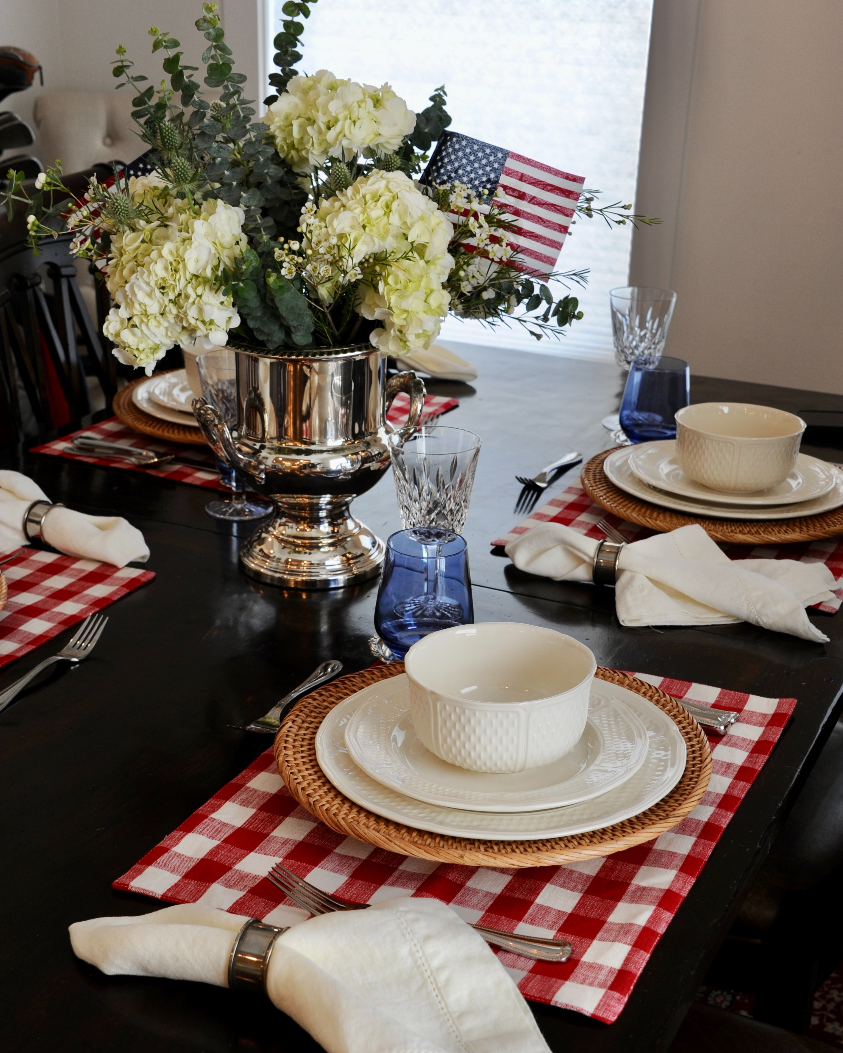 My tablescape inspiration for America's 250th birthday celebration is this table! This classically American patriotic table pairs new with old to create a simple yet curated look. You can shop this table on my LTK (link in bio). Whether you're hosting a large party or an intimate gathering for the 4th of July, you can use elements from this table to inspire your festive decor 

#LTKSeasonal #LTKHome #LTKSaleAlert