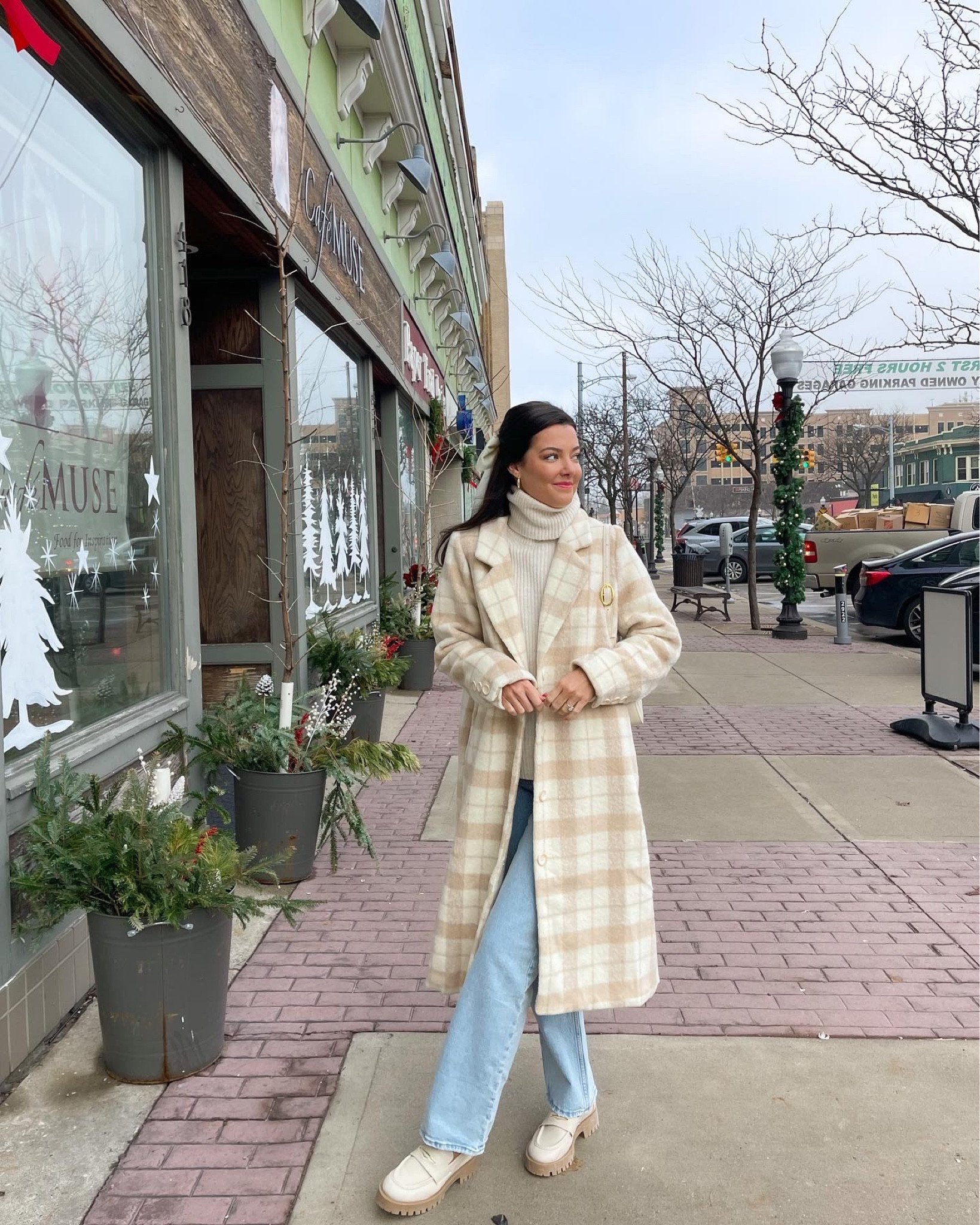 Wearing size S in coat & sweater, 25 jeans, TTS 8 shoes!

#LTKU #LTKstyletip #LTKSeasonal