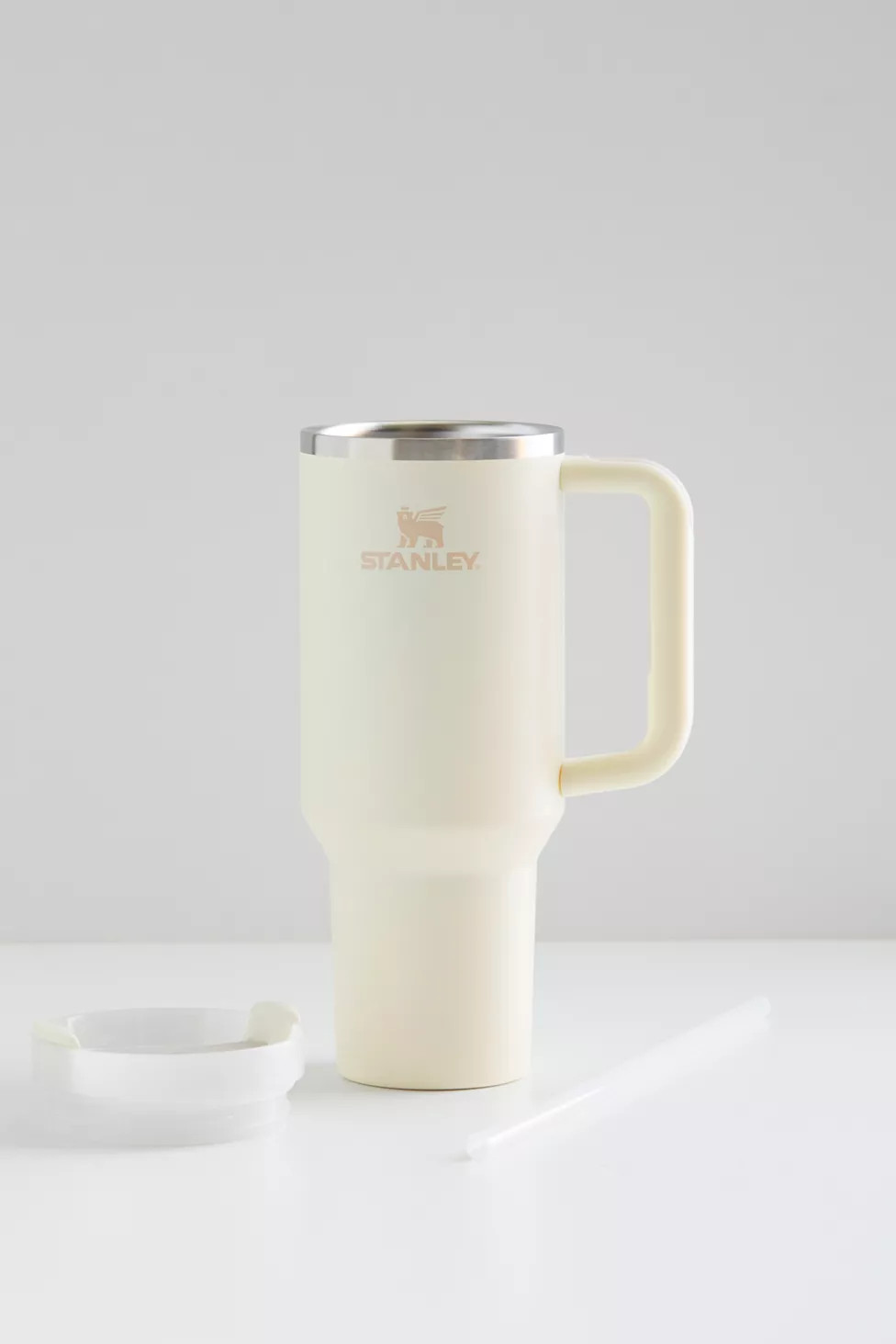 Stanley Quencher 2.0 FlowState 40 oz Tumbler | Urban Outfitters (US and RoW)