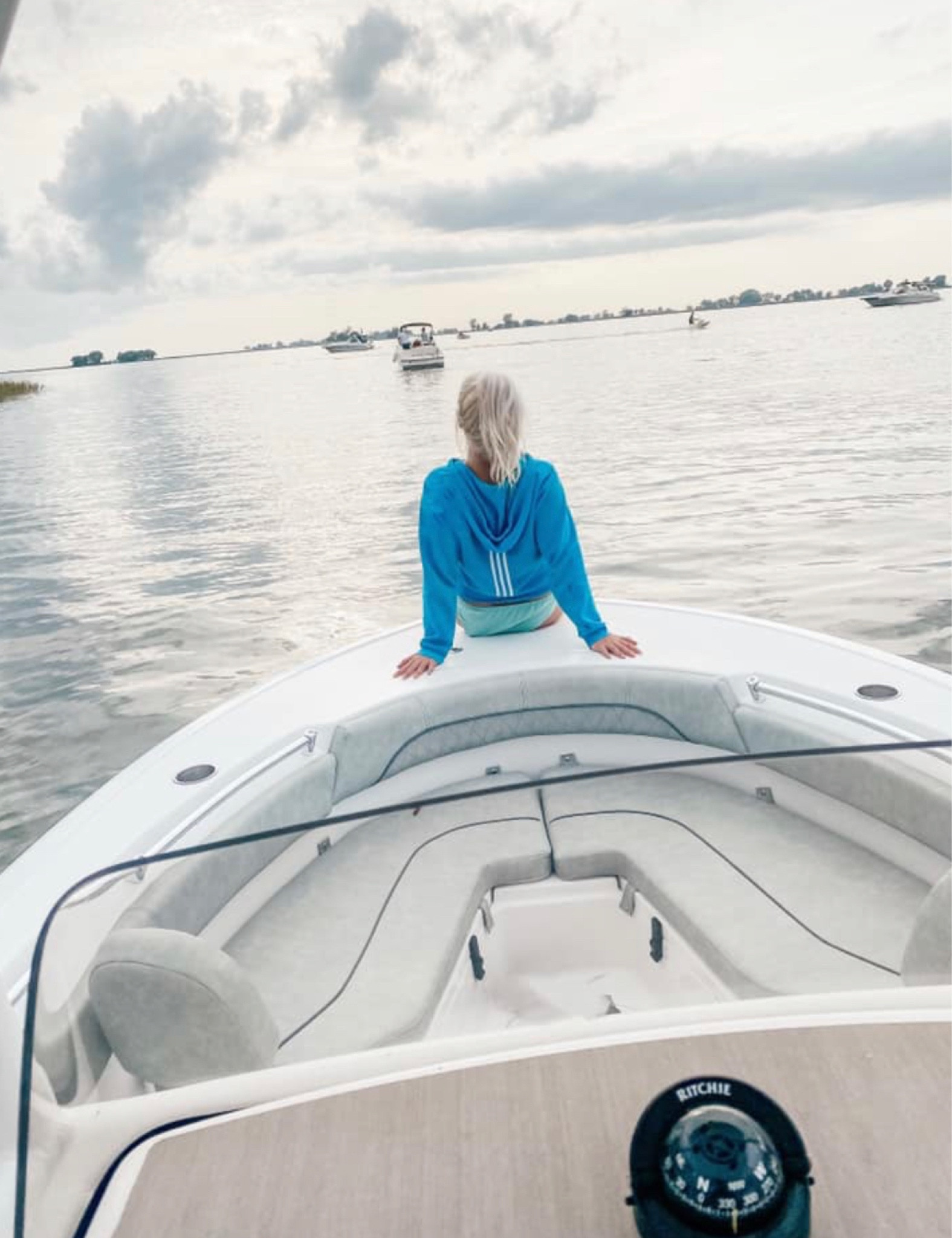 Hair | Hair Care | Blonde | Blonde Hair | Ice Blonde Hair | Healthy hair 

#LTKsalealert #LTKGiftGuide #LTKbeauty