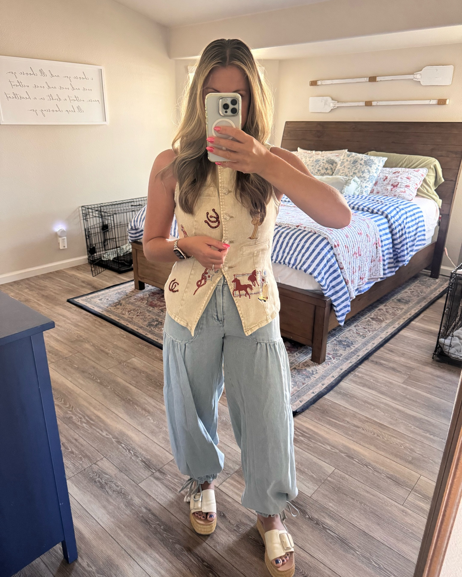 Three Birds Nest 🕊️ — her Western line has me OBSESSED.

📸 Look 1: that sold-out western vest (I’m so sorry, it went FAST 😭) styled with my favorite jeans.

📸 Look 2: a boho western skirt + cropped top combo that’s giving major fall energy, plus the necklace and boots are also hers — the styling possibilities with this line are endless.

Wearing my normal size medium in everything and it’s true to fit 🤍

Some of what I’m wearing is on sale too, and you can use code SHELOVESTOGLOW at checkout for extra $ off your order. @threebirdnest

#LTKgrwm #LTKootd #LTKSaleAlert