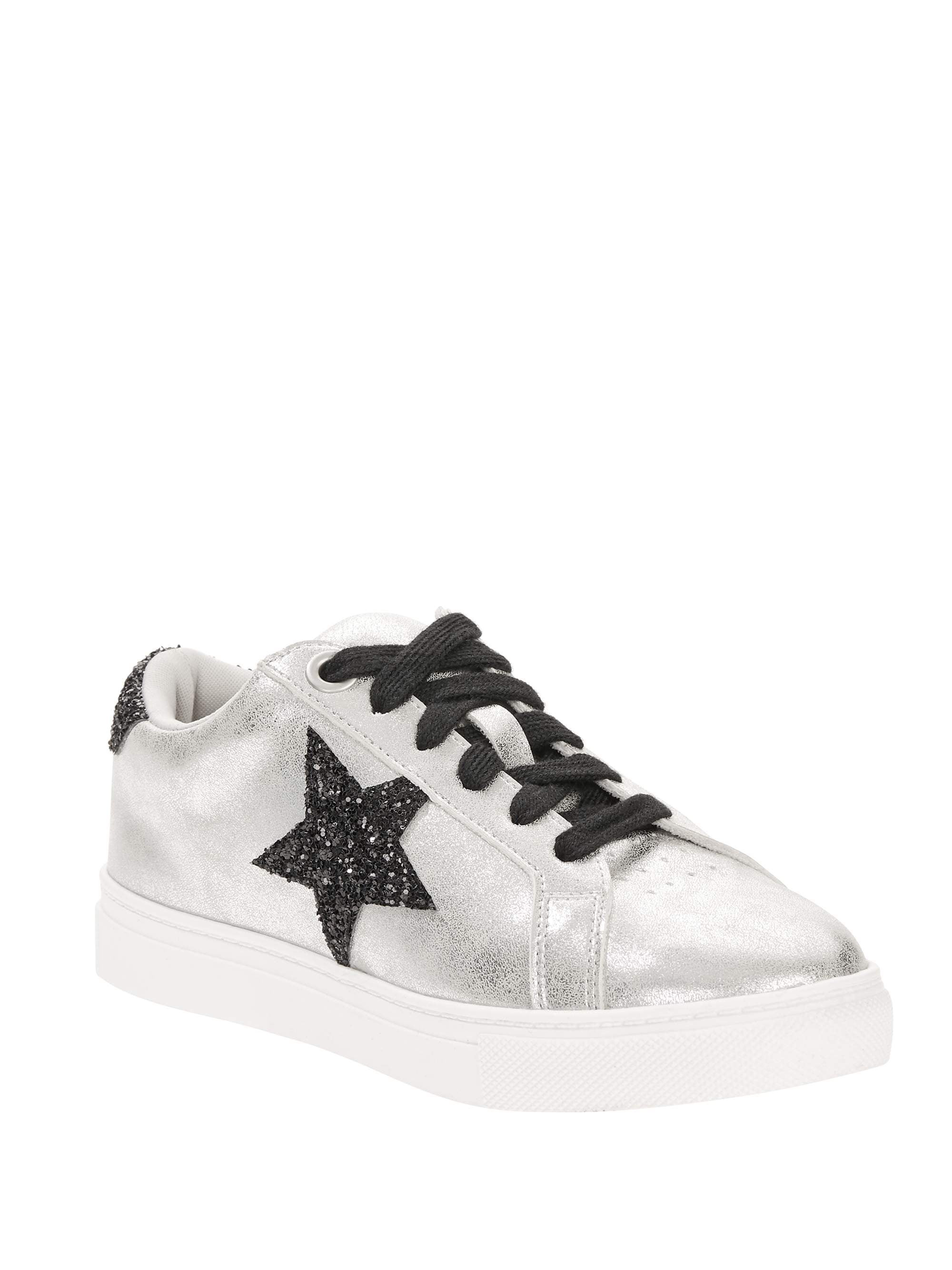 Wonder Nation Star Casual Court Sneaker (Little Girls & Big Girls) | Walmart (US)