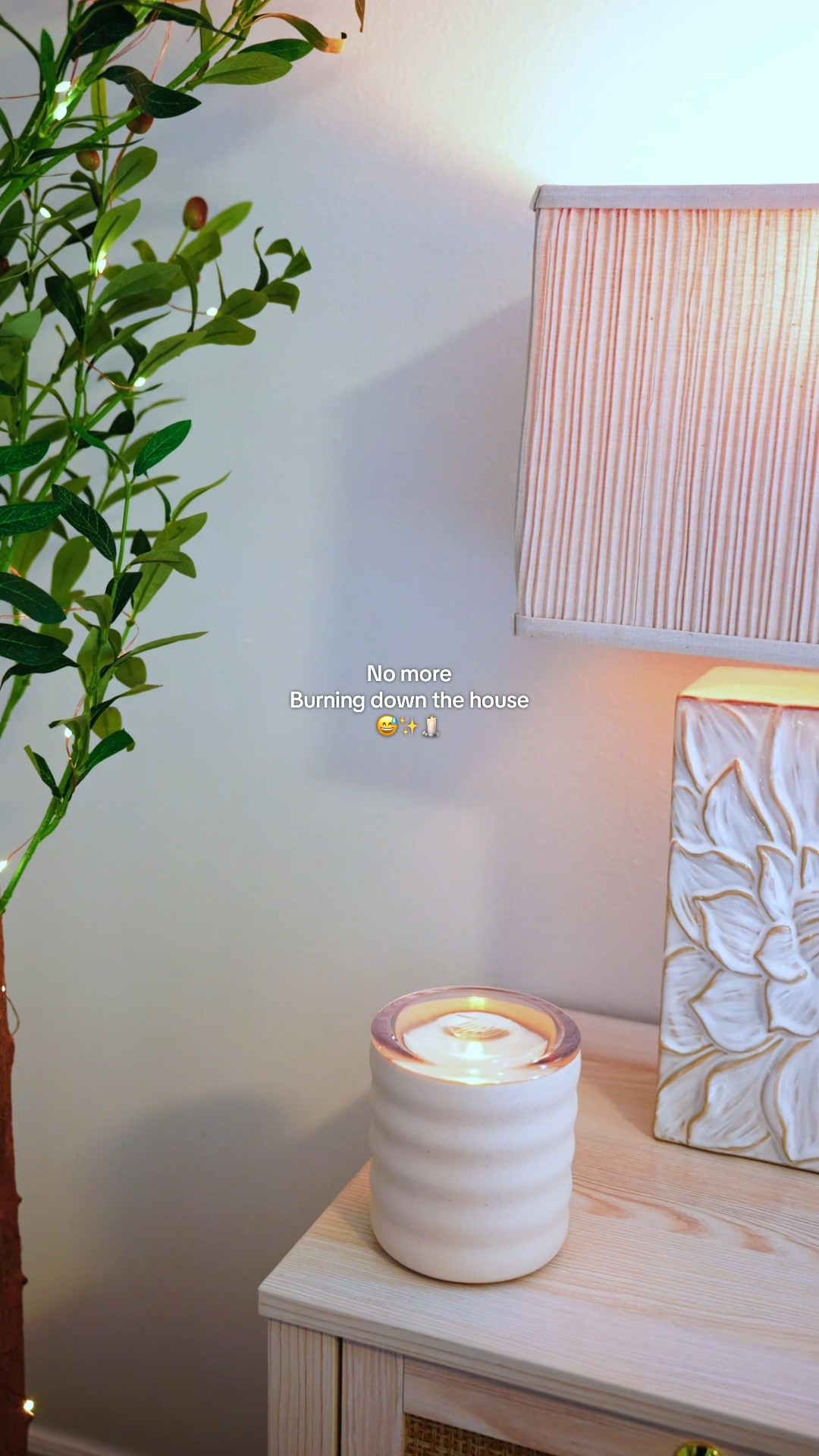 Flameless candle diffuser that actually works and doesn't look like a weird robot #lifelines #candlediffuser #flamelesscandle #diffuser #essentialoils

#LTKSaleAlert #LTKHome #LTKmomlife