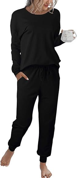 LOGENE Women's Christmas Pajamas Set Long Sleeve Sweatshirt and Long Pants Loungewear Sets Sleepwear | Amazon (US)