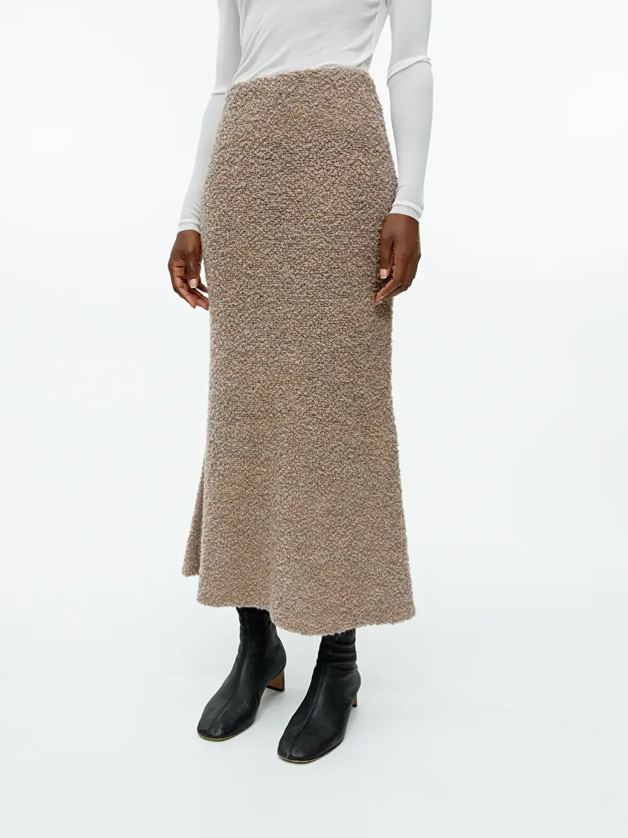 Fluted Bouclé Skirt | ARKET (US&UK)