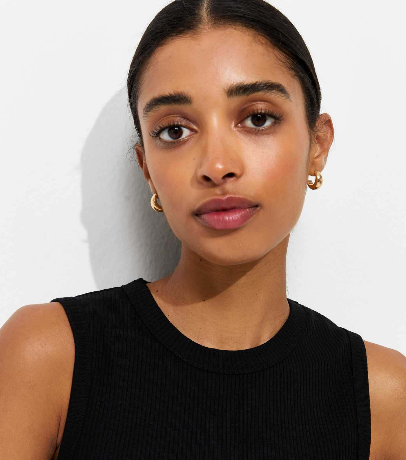 Black Cotton Rich Ribbed Tank Top | New Look | New Look (UK)