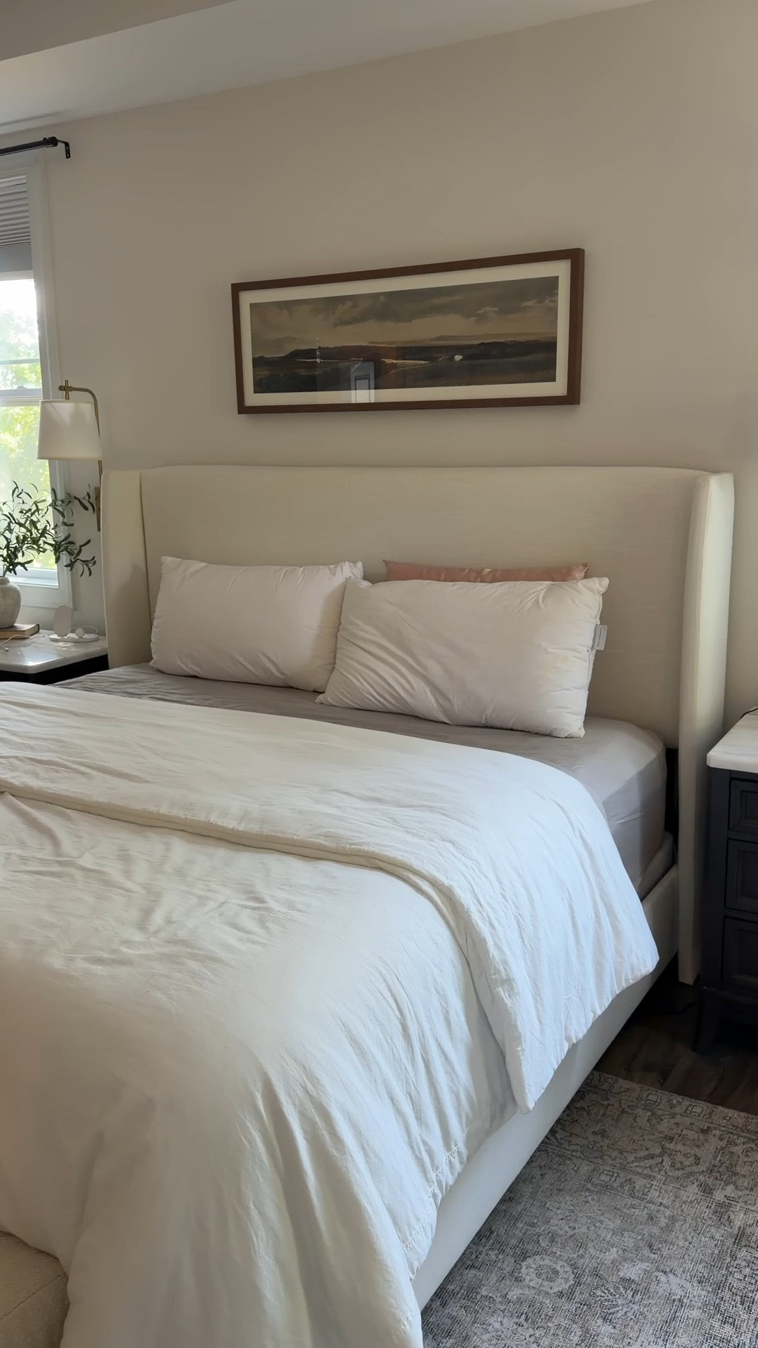 Love this bed! comes in 39 different color/fabric options